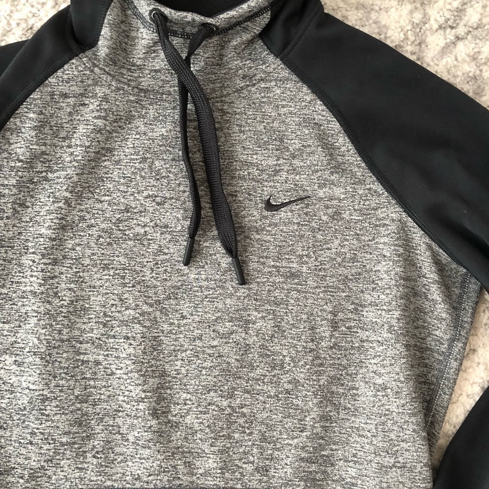 Nike Dri-Fit Hoodie - Picture 2 of 3